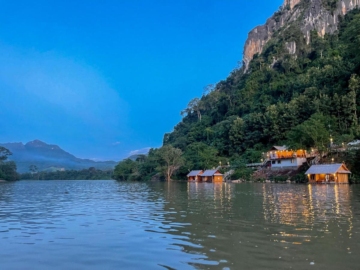 Nongkhiaw The Float House Hotel Kültér fotó