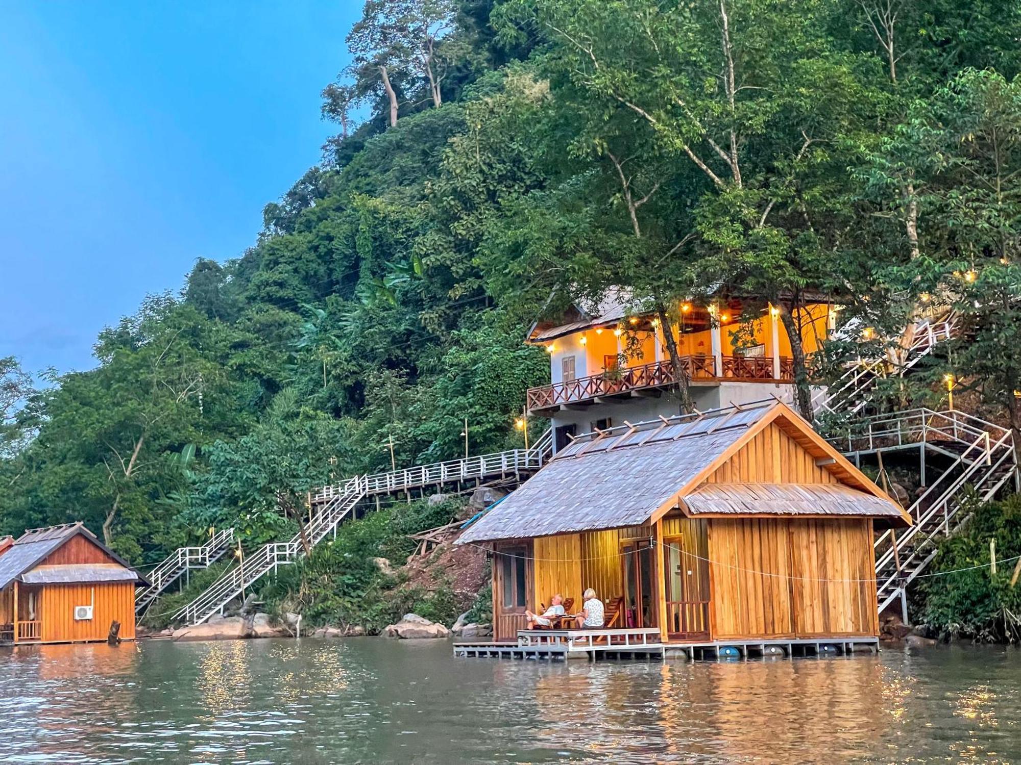 Nongkhiaw The Float House Hotel Kültér fotó