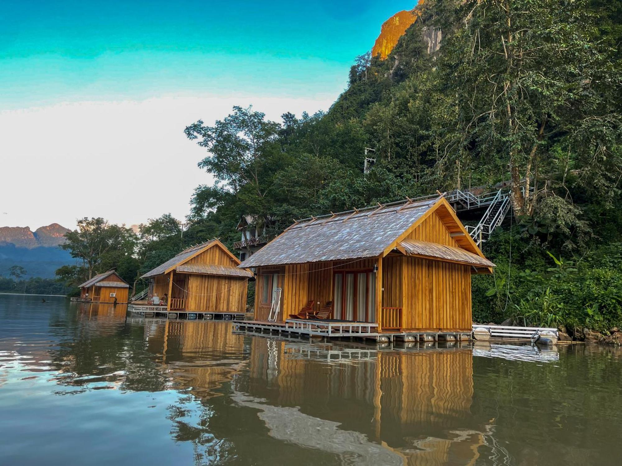 Nongkhiaw The Float House Hotel Kültér fotó