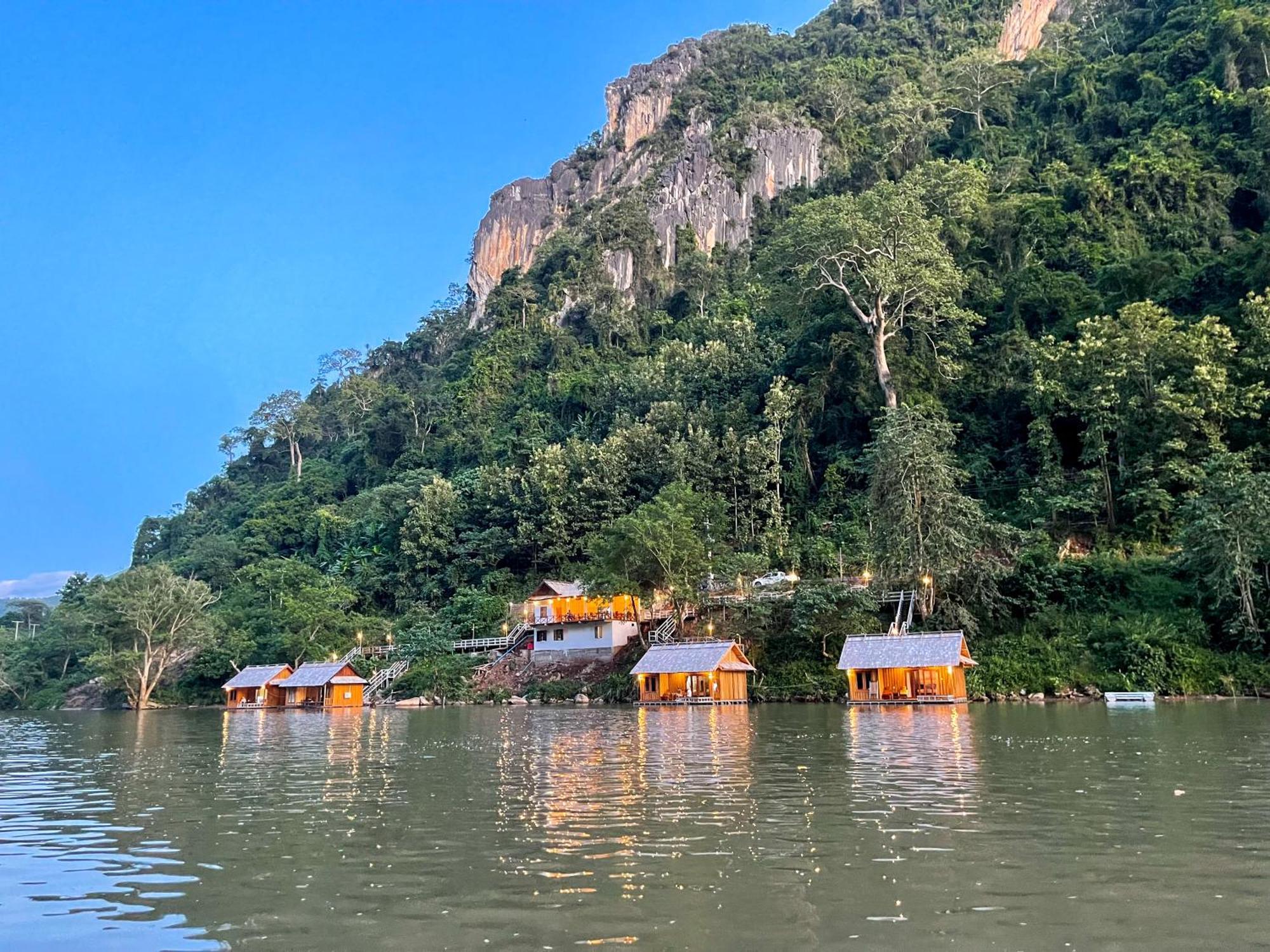 Nongkhiaw The Float House Hotel Kültér fotó