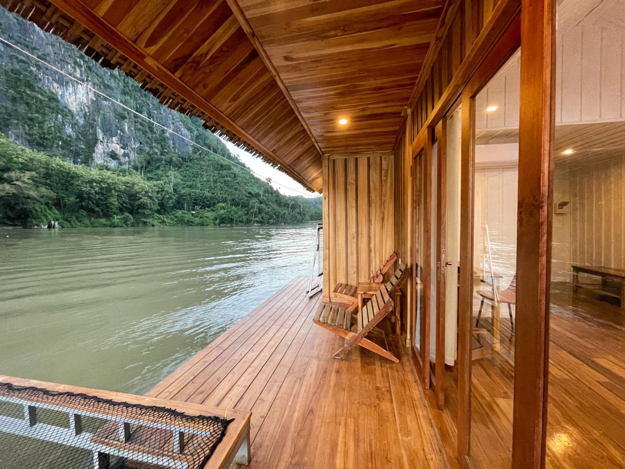 Nongkhiaw The Float House Hotel Kültér fotó