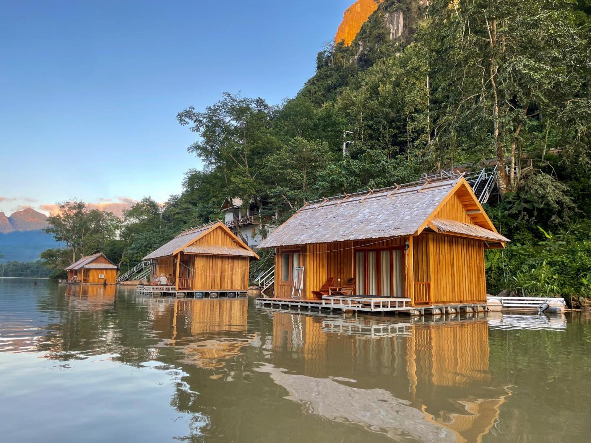 Nongkhiaw The Float House Hotel Kültér fotó