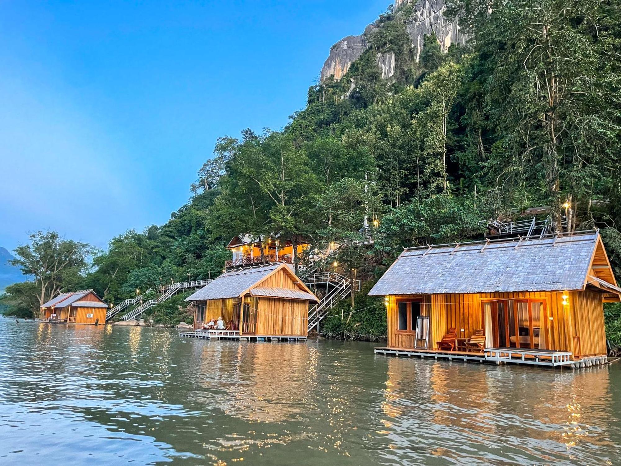 Nongkhiaw The Float House Hotel Kültér fotó